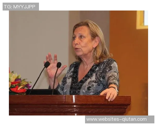 智利天主大学与自由队的激烈对决揭示足球战术与团队精神的完美结合